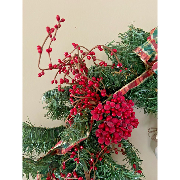Handmade Willow Tree Angel Christmas 21" Wreath With Plaid Bow And Red Accents - Picture 6 of 11